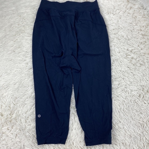 Lululemon Rejuvenate Crop *18" Blue - Picture 8 of 8